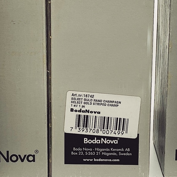 12 NIB gold champagne flutes, Liselotte Henriksen for Boda Nova. - Picture 8 of 8